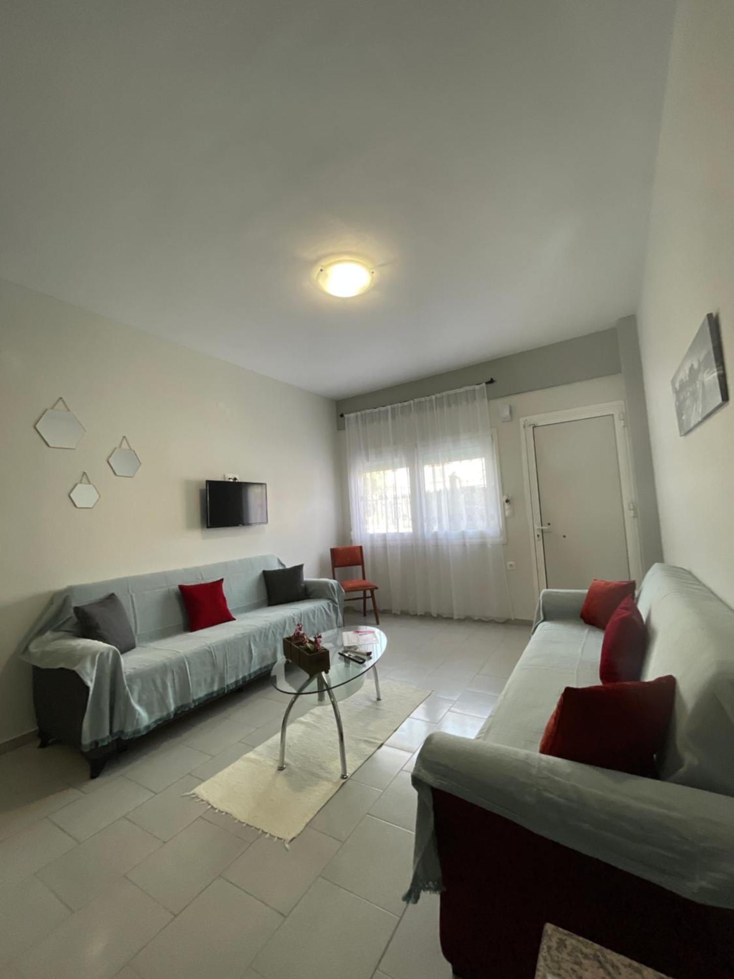 Nemesis Apartment Litochoron Bagian luar foto